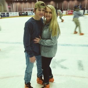 Meet your Posher, Kenedi